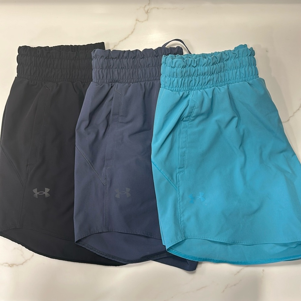 3 Pairs of Women's UA Vanish 5" Shorts
